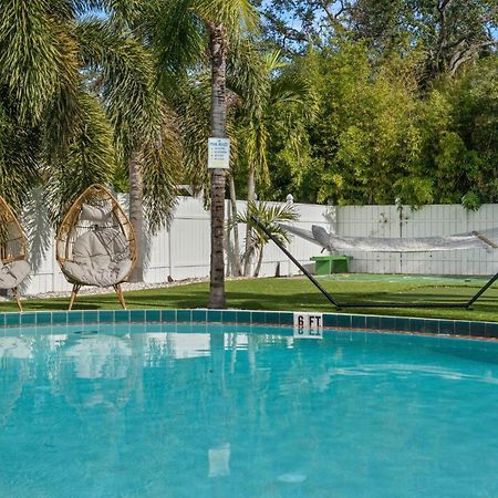 2B1B Stylish Little House W Shared Pool 511 Clearwater Exterior foto