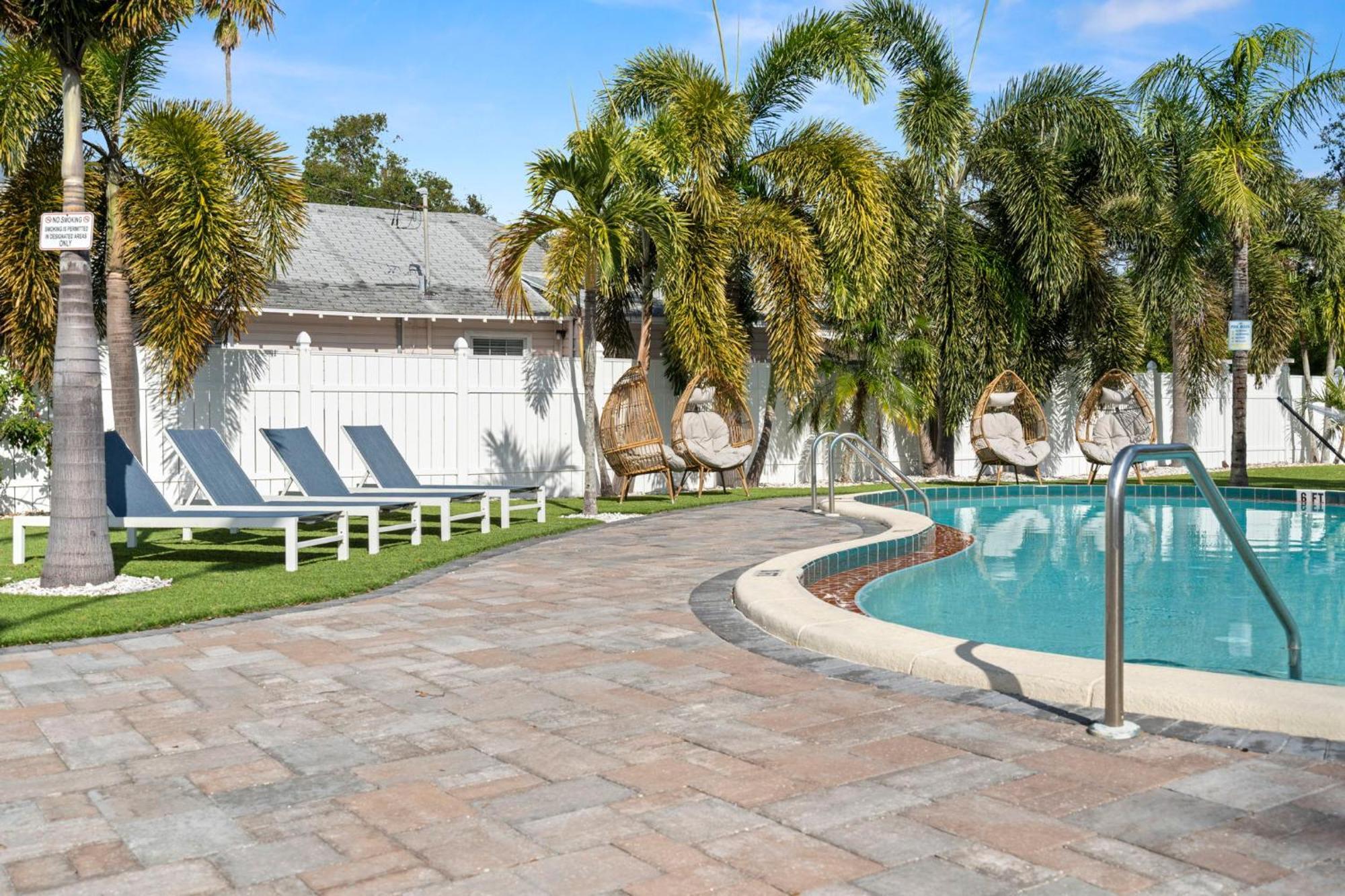 2B1B Stylish Little House W Shared Pool 511 Clearwater Exterior foto