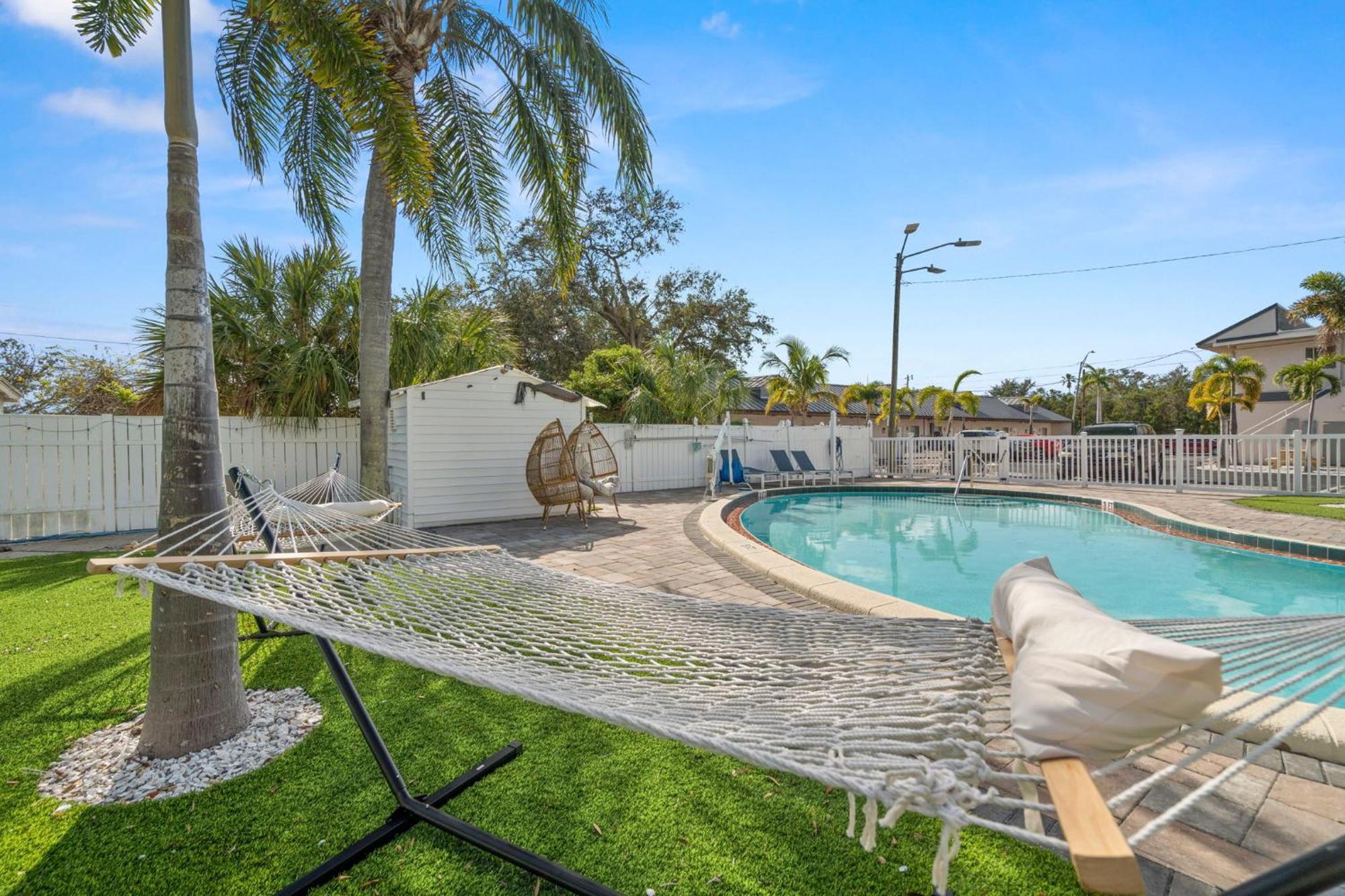 2B1B Stylish Little House W Shared Pool 511 Clearwater Exterior foto
